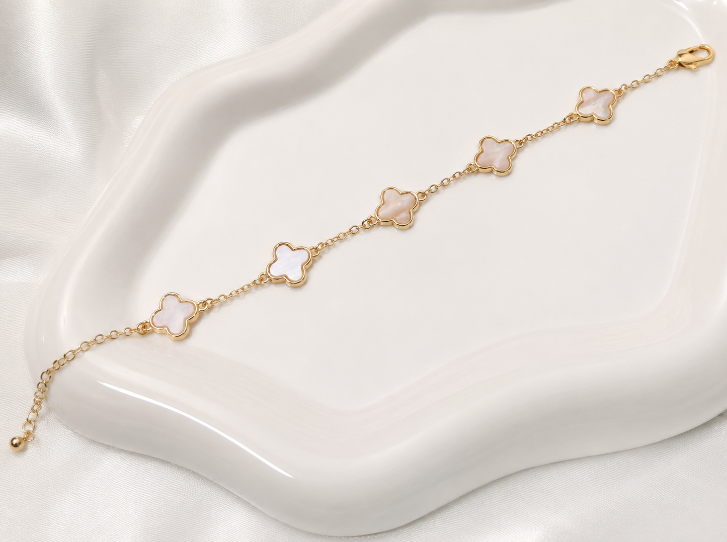 18k Gold Filled Mother of Pearl Clover Bracelet