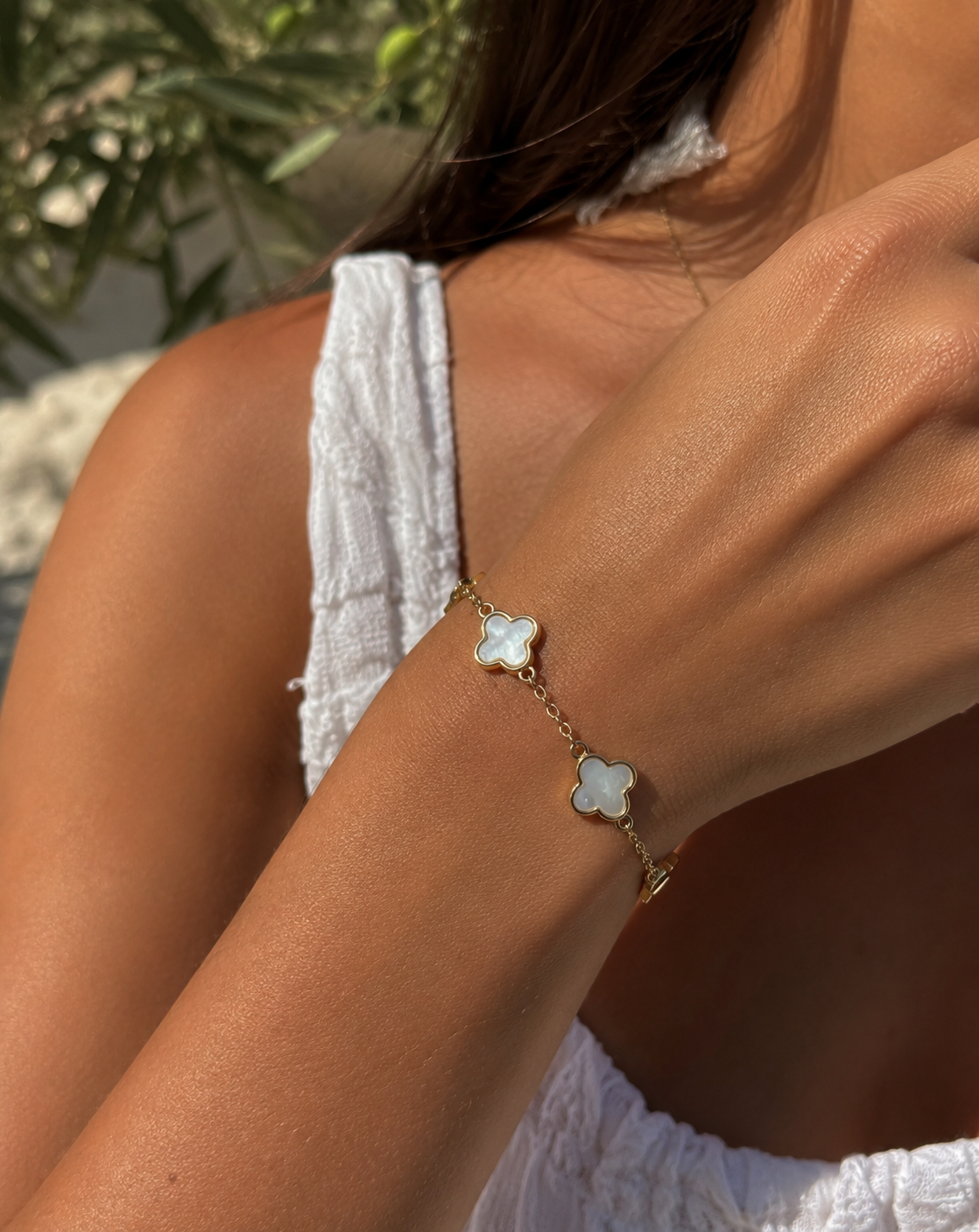 18k Gold Filled Mother of Pearl Clover Bracelet