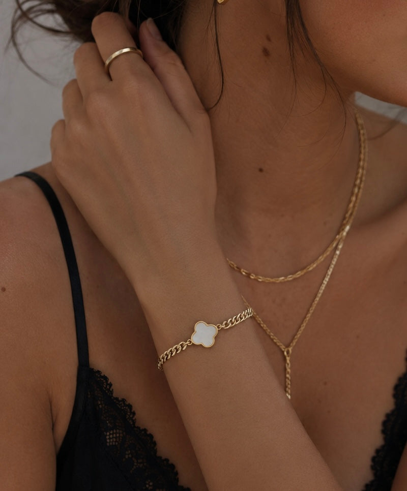 18k Gold Filled Iridescent Clover Curb Chain Bracelet
